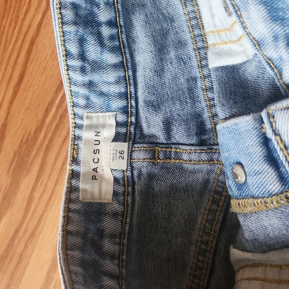 Pacsun denim skirt - Picture 2 of 3